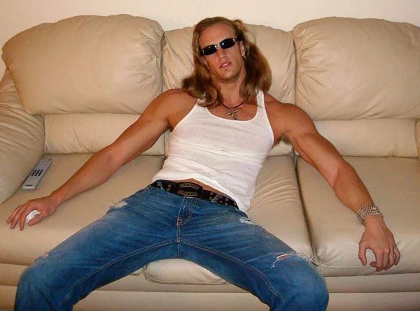 Stephen Watt (7-foot-tall convicted hacker and former Morgan Stanley software engineer)