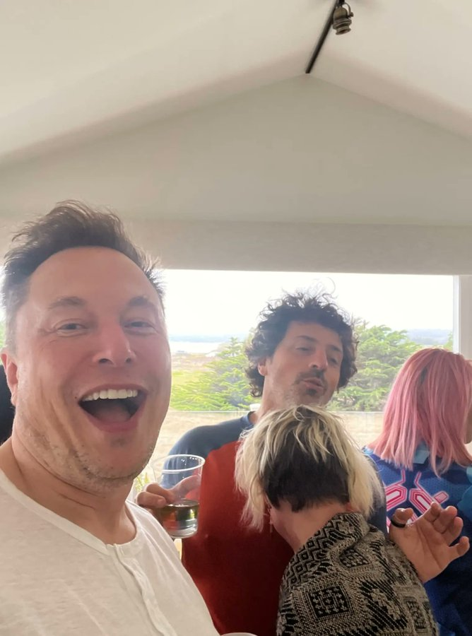 Elon Musk (SpaceX, Tesla) and Sergey Brin (co-founder of Google) partying together the day the Wall Street Journal claimed their relationship had ruptured because Elon slept with Sergey's wife